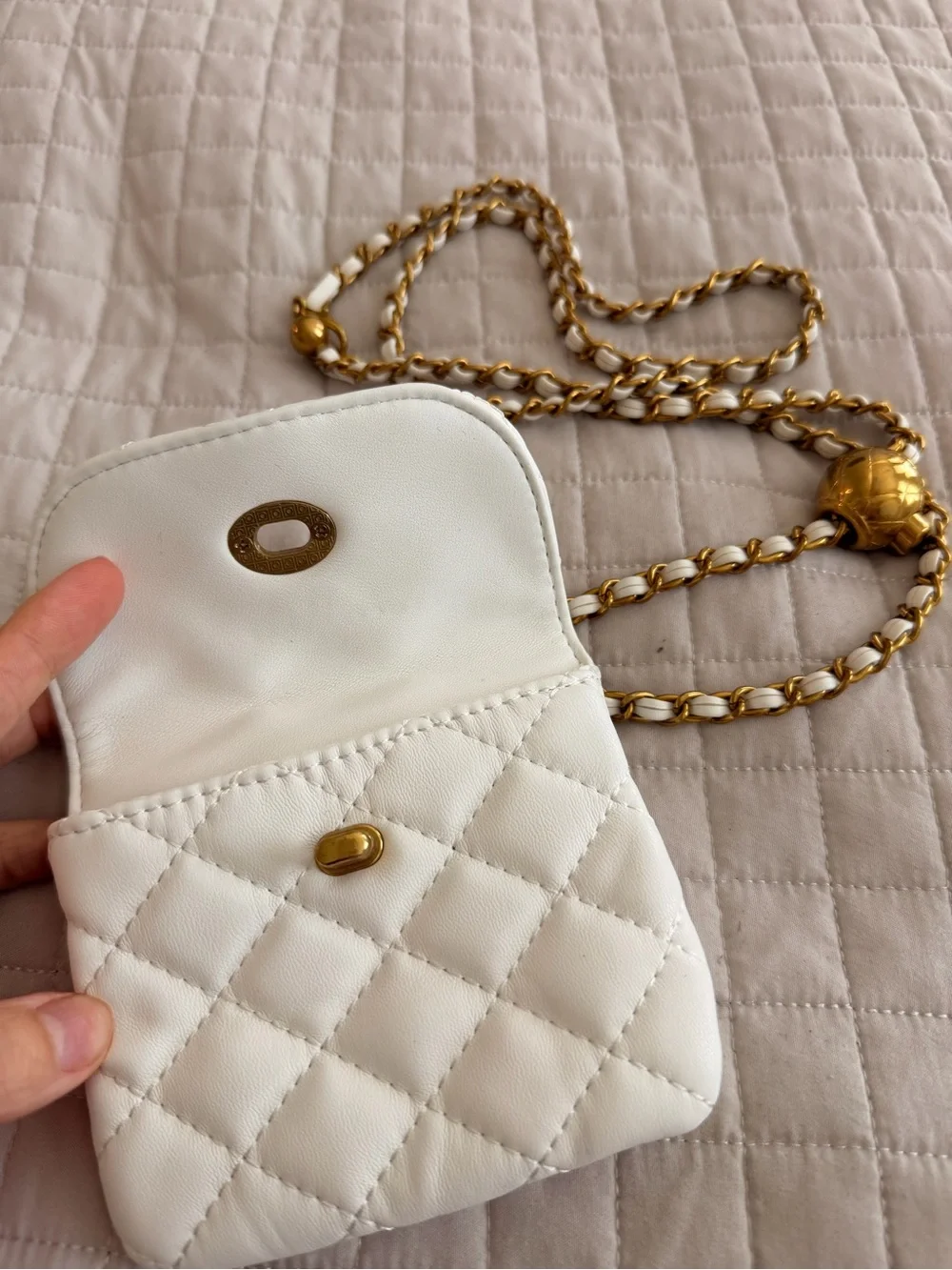 White Quilted Crossbody Bag with Gold Chain